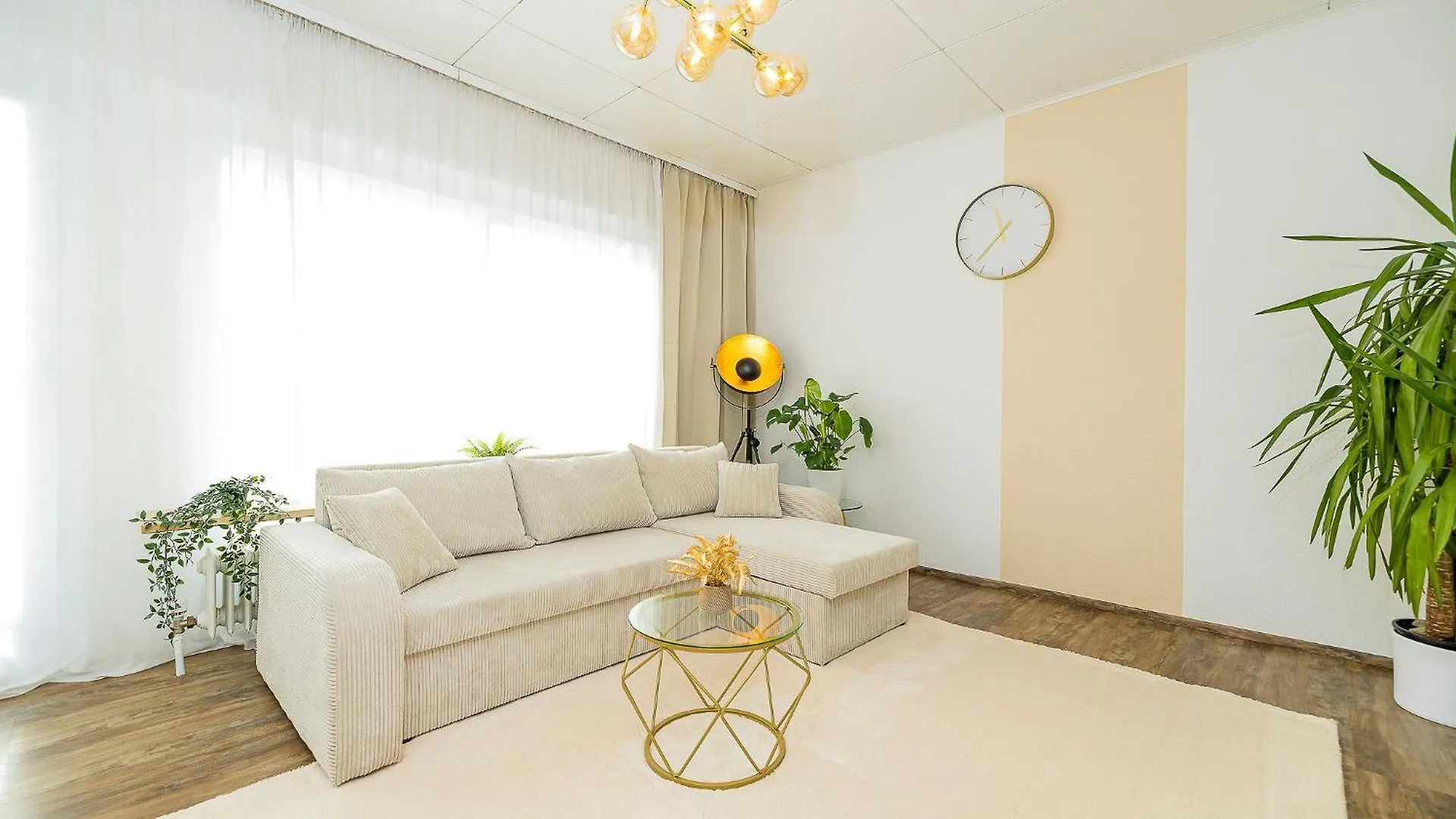 Luxx Home Mm, Airport- Fuer 7 Personen-Parken-Kueche Trunkelsberg