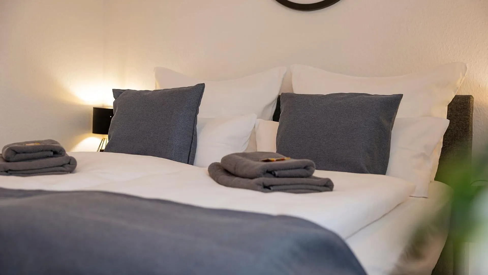 Apartment Luxx Home Mm, Airport- Fuer 7 Personen-Parken-Kueche Trunkelsberg