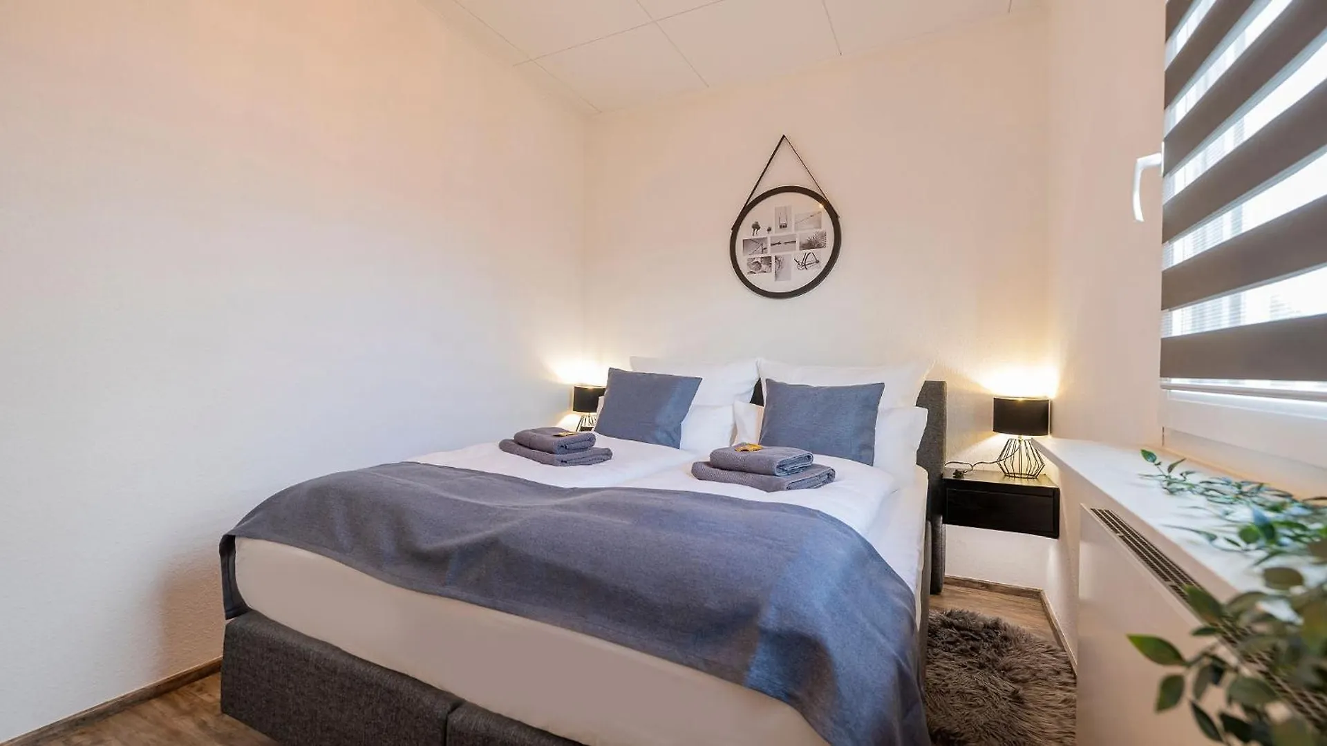 Apartment Luxx Home Mm, Airport- Fuer 7 Personen-Parken-Kueche Trunkelsberg
